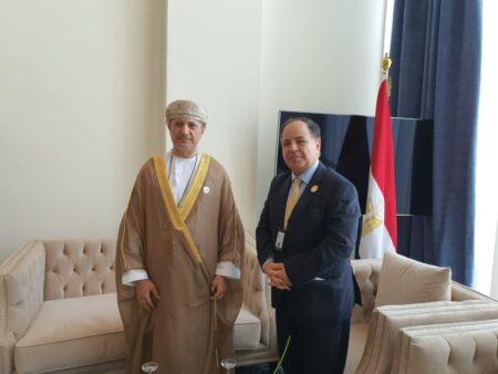لقاء ثنائى لوزيرا المالية المصري والعماني بشرم الشيخ