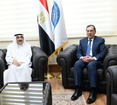 وزير البترول يستقبل الأمين العام لمنظمة الأقطار العربية