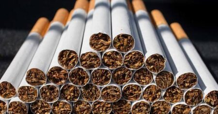 اصحاب المحلات يتهمون شركات الجمله في اختفاء السجائر 