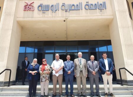 الجامعة المصرية الروسية تستضيف وفود السفارات العربية فى "حوار الثقافات بعيون مصرية