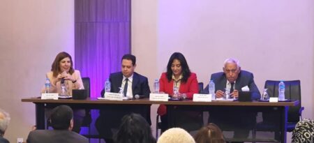 ندوة تطوير التعليم السياحي لمواكبة احتياجات سوق العمل
