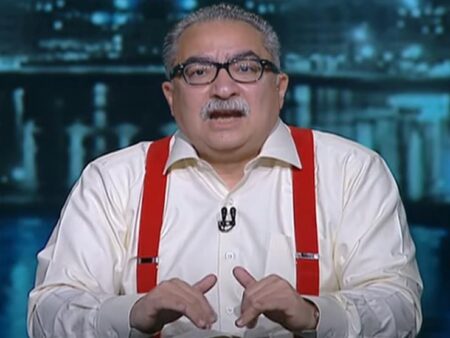 إبراهيم عيسى: ميكرفون الأذان يزعج السياح.. وبلال مكنش عنده مكبر صوت