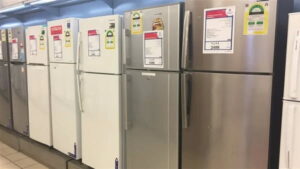 الاجهزه الكهربائيه،النافذه