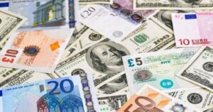 أسعار العملات العربية مقابل الجنيه المصري بمنتصف تعاملات اليوم