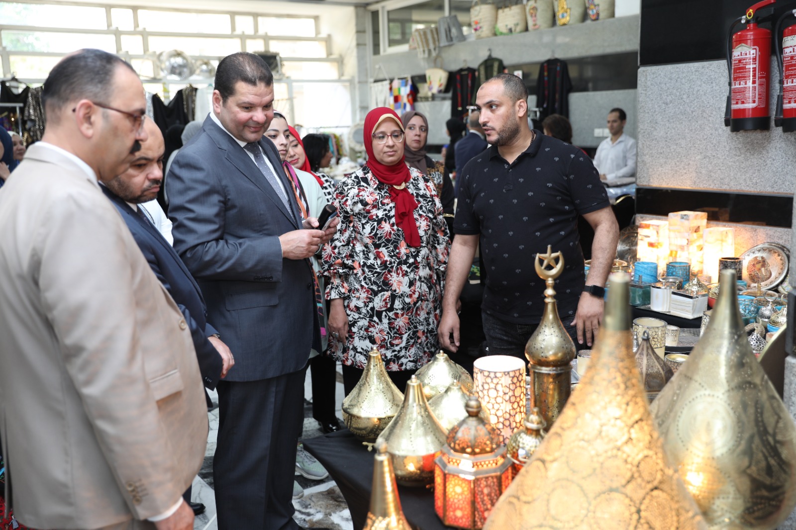 وزير المالية : لا ندخر جهدًا في مساندة صغار المنتجين(صور)