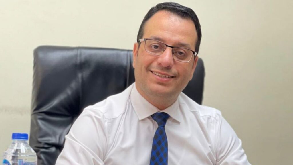 وليد عادل الخبير الاقتصادي