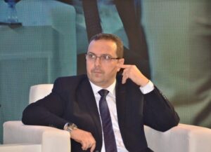 خاص.. وليد عباس مرشحاً قوياً لخلافة شريف الشربيني في وزارة الإسكان