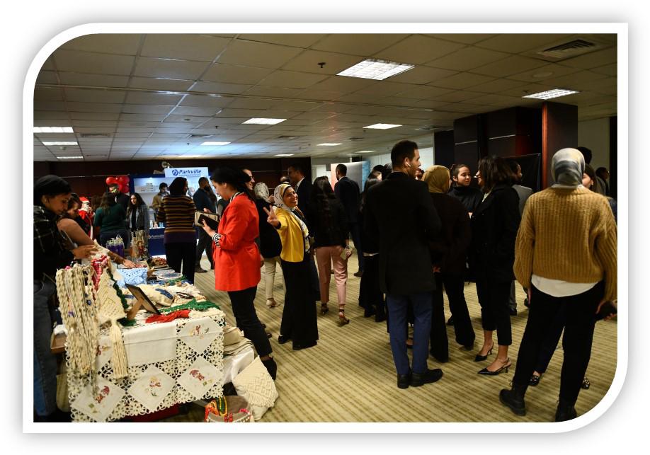 قطاع الموارد البشرية بـQNB الأهلي ينظم المعرض السنوي QNB AA Christmas Bazaar