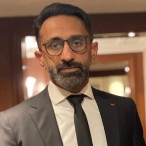 المهندس وسام طايل، النافذة