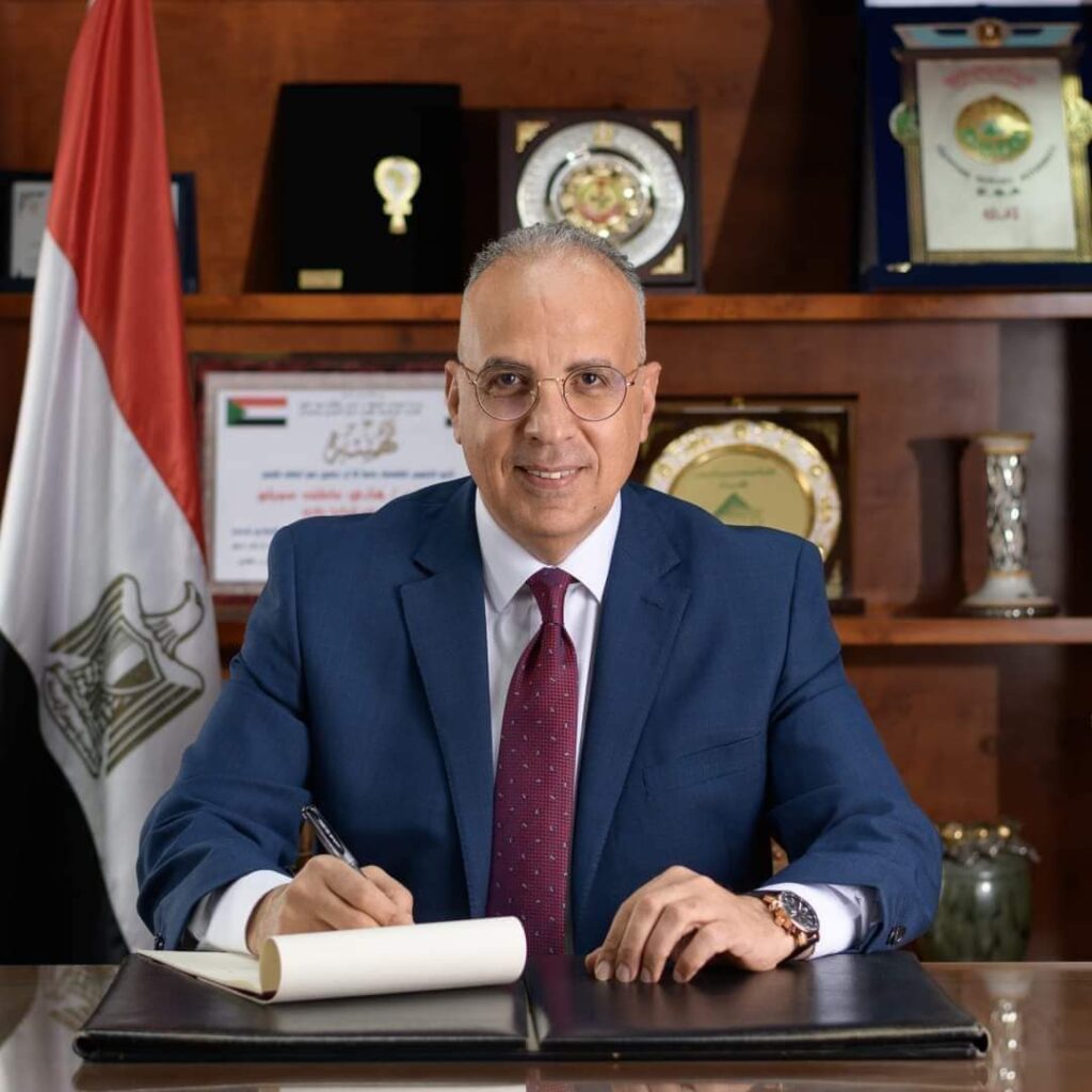 وزير الموارد المائية والرى، النافذة