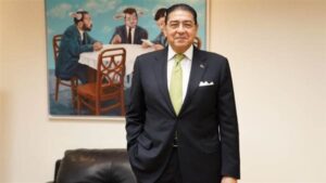 هشام عز العرب ضمن أقوى الرؤساء التنفيذيين بالشرق الأوسط لعام 2025 هشام عز العرب رئيس مجلس إدارة البنك التجاري الدولي-مصر CIB