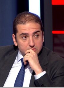 منى بشاى، النافذة