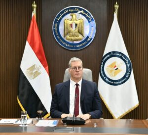 كريم بدوى وزيرالبترول والثروة المعدنية