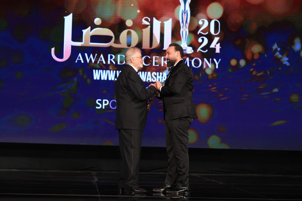 محمد شبل يفوز بجائزة «الأفضل 2024» كأفضل رجل أعمال شاب