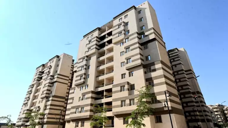 أعرف قيمة غرامات التأخير، قرار عاجل من وزير الإسكان بشأن المحلات والفيلات