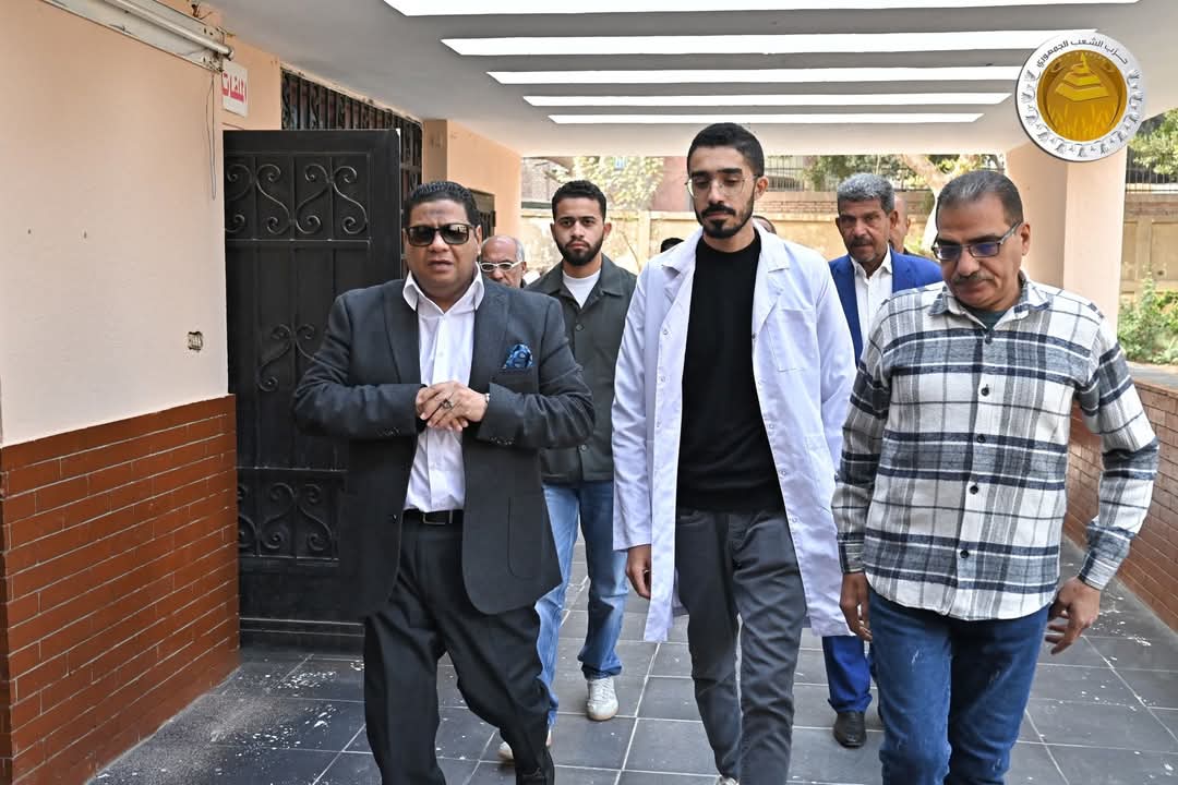 «داكر عبد اللاه» يتفقد أعمال الاحلال والتجديد للمركز الطبي بحي منشأة ناصر (صور)