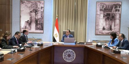 بنود الحماية الاجتماعية، أبرز قرارات رئيس الوزراء خلال اجتماعه بوزير المالية اليوم