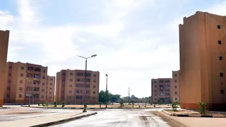 الإسكان تبدأ إجراءات التنازل عن الوحدات بتخفيض 50% الخميس المقبل