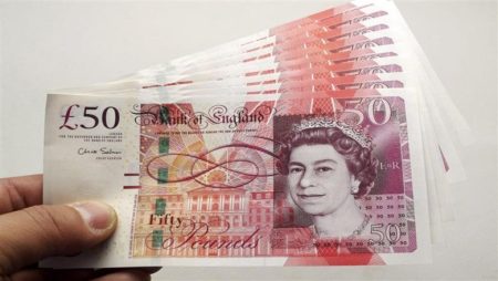 سعر الجنيه الاسترليني بنهاية تعاملات اليوم الجمعة 4-4-2025