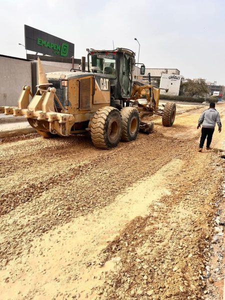وزير الإسكان: تكثيف أعمال تطوير الطرق والمرافق بالمناطق الصناعية بـ6 أكتوبر والسويس الجديدة