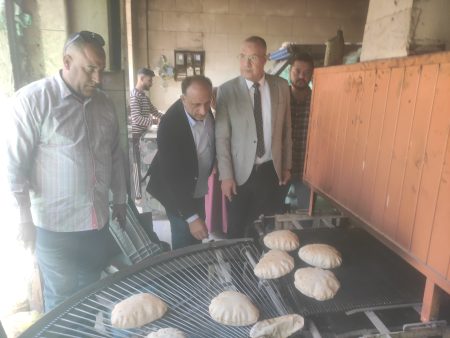  حملات مكثفة على الأسواق والمخابز في المنيا استعدادًا لعيد الفطر