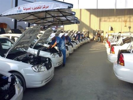 تفاصيل مبادرة "الحكومة" لـ تحويل السيارات إلى الغاز الطبيعي