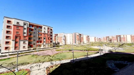 وزارة الإسكان تطرح 261 ألف شقة بالتعاون مع بنك التعمير
