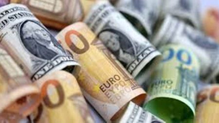 أسعار العملات اليوم الأحد 27-4-2025 بمنتصف التعاملات