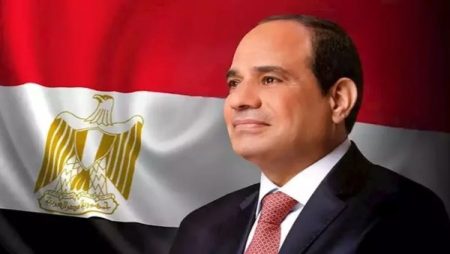 قرار جمهوري بالموافقة قرض لإنشاء قطار الكهربائي "العين السخنة - العلمين- مرسى مطروح"