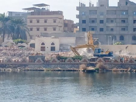 إزالة ٨٧ ألف حالة تعدي على مجرى نهر النيل منذ عام ٢٠١٥ فى إطار "حملة إنقاذ نهر النيل