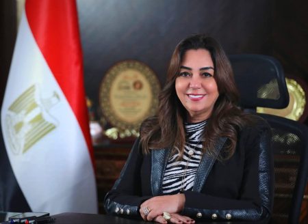  وزيرة التنمية المحلية تكشف جهود الوزارة في دعم المشروعات الصغيرة والمتوسطة لتوفير فرص عمل بالمحافظات
