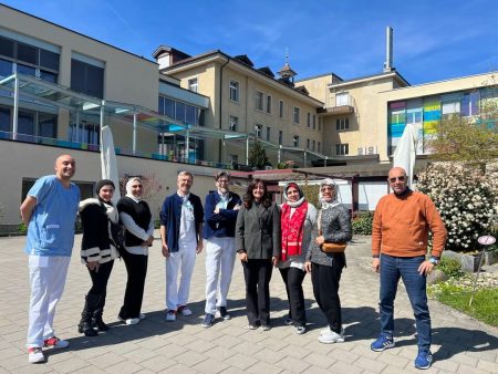 مستشفى زيورخ الجامعي السويسري يستقبل أول بعثة لأطباء هيئة الرعاية الصحية ضمن برنامج HUB للتوأمة