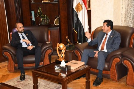 خطوة مهمة نحو دعم أهداف التنمية المستدامة.. "صبحي" و"زيادة" يناقشان إطلاق مسابقة "درع حماة الأرض"