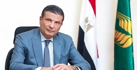 وزير الزراعة يكشف خطة الاكتفاء الذاتي من الخبز