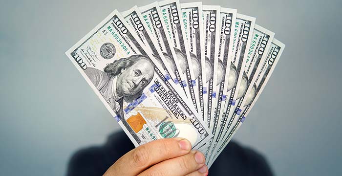الدولار، سعر الأخضر اليوم الجمعة في البنوك المصرية