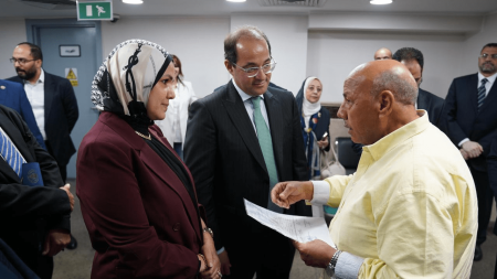 وزير المالية يتابع حزم التسهيلات الضريبية للأفراد والشركاتبالإسكندرية