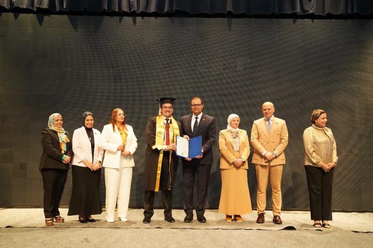 رئيس هيئة الاعتماد والرقابة الصحية يهنئ خريجي برنامج "GAHAR EGY-CAP" :أنتم قادة المستقبل نحو منظومة صحية آمنة وفعالة