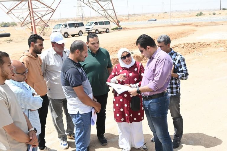 وزير الإسكان: تنفيذ 3972 وحدة سكنية وتطوير المناطق الصناعية بالعاشر من رمضان