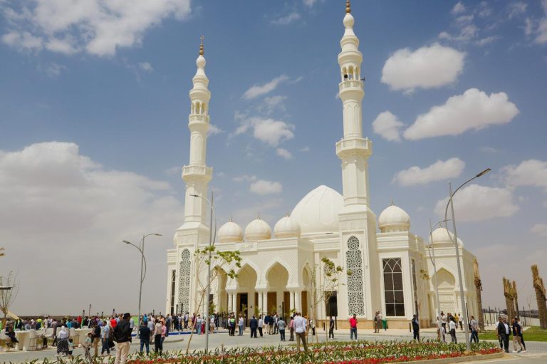 يتسع لأكثر من 2700 مصل.."ميدار" تفتتح مسجد " المعز " في مدينة "مستقبل سيتي