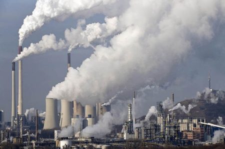 مصر تساهم بـ0.6% من انبعاثات العالم الحرارية