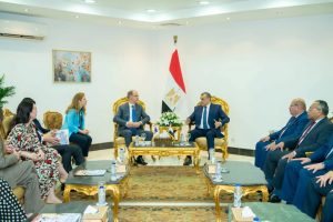 وزير الدولة للإنتاج الحربي يستقبل رئيس وزراء صربيا لبحث التعاون المشترك