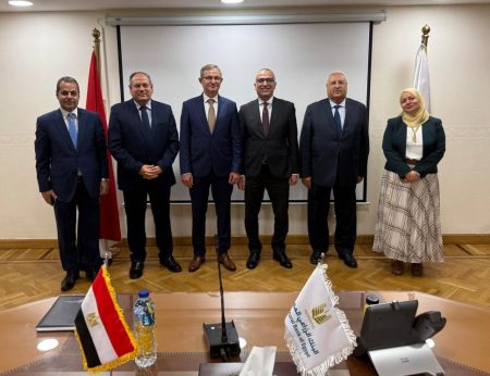 «البنك الزراعي المصري» يستقبل وزير زراعة جمهورية صربيا لتعزيز التعاون والاطلاع على جهود البنك في دعم التنمية الزراعية