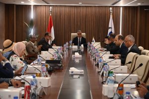 في أول اجتماع بالقاهرة الجديدة.. حماية المستهلك يستعرض جهود الجهاز بقطاعي الشكاوي و ضبط الأسواق وأسعار السلع