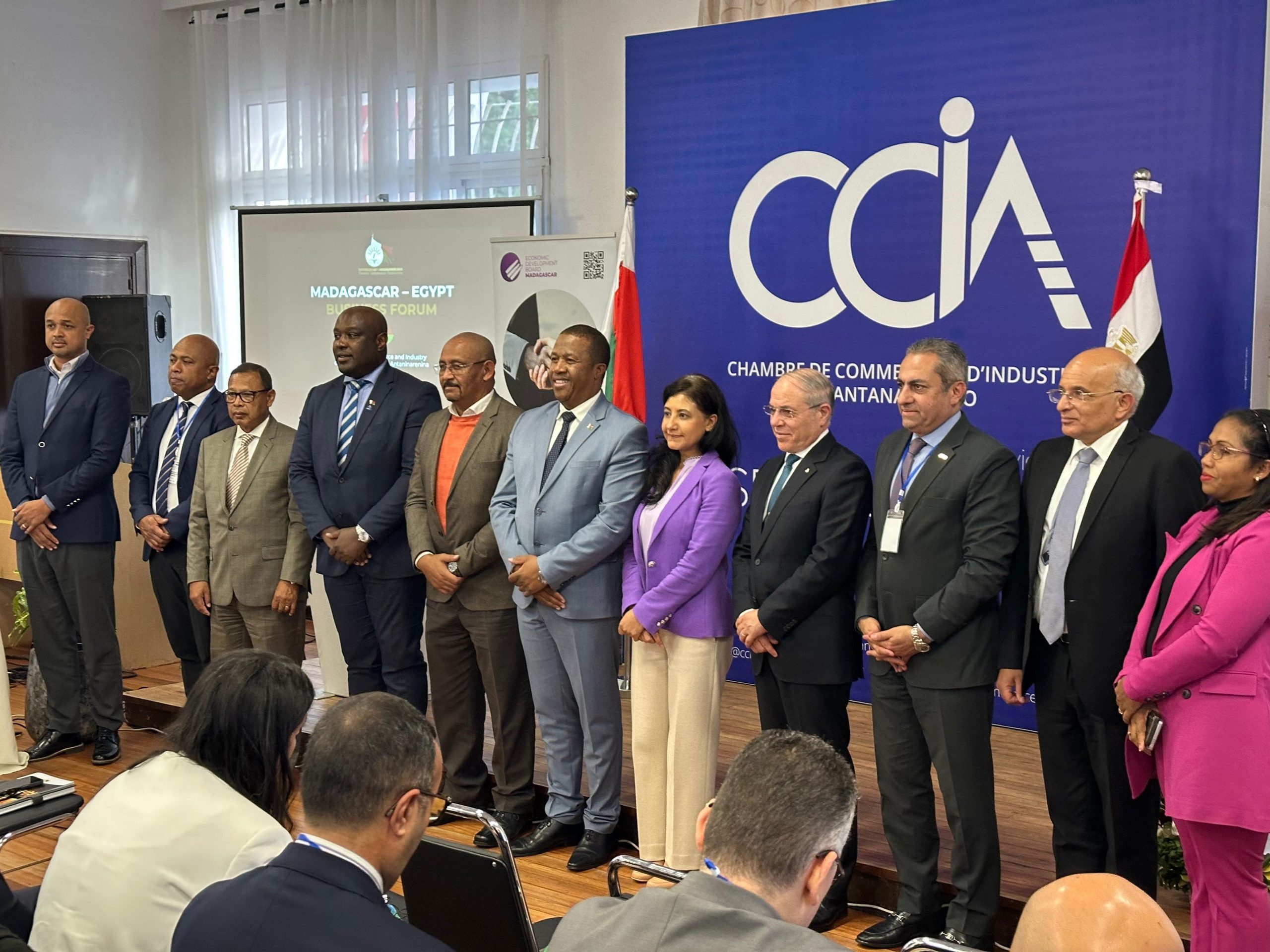 شركة العاصمة الإدارية للتنمية العمرانية في جمهورية مدغشقر للمساهمة في بناء عاصمتهم الإدارية