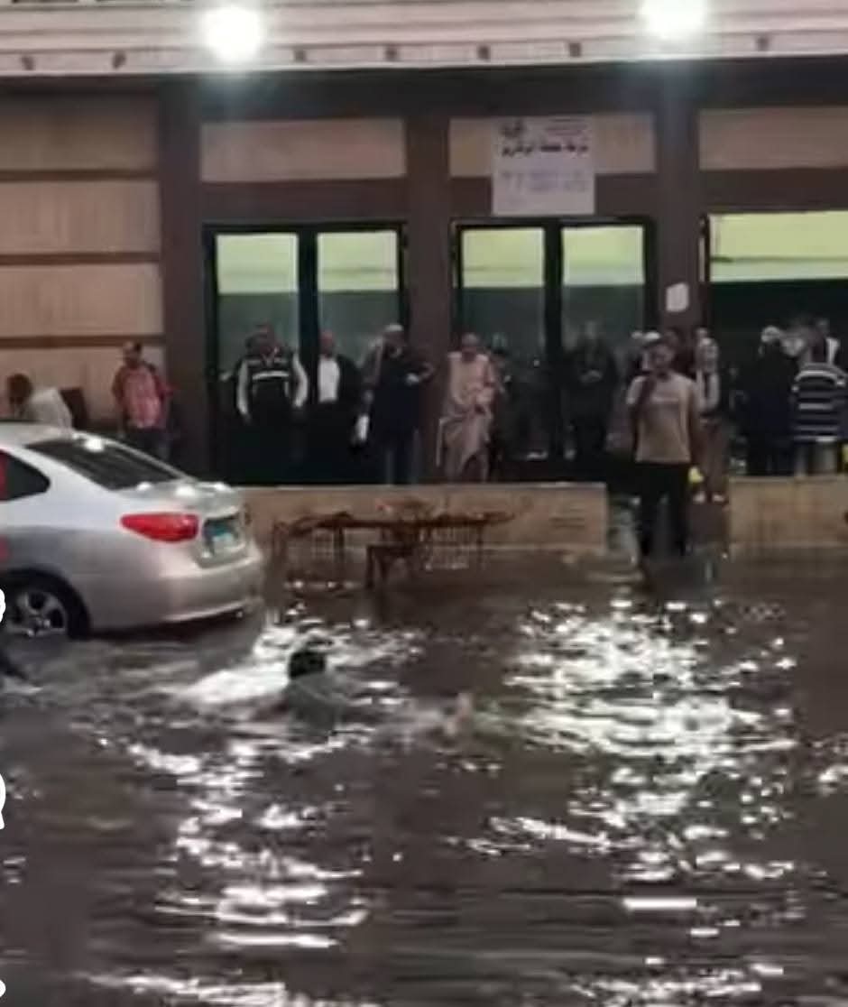 إيه اللي بيحصل في الشرقية..هطول أمطار غزيرة في يوليو رغم الطقس الحار