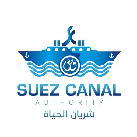 رئيس هيئة قناة السويس : "حركة الملاحة بالقناة منتظمة ولم تتأثر بحادث غرق الحفار ADMARINE12