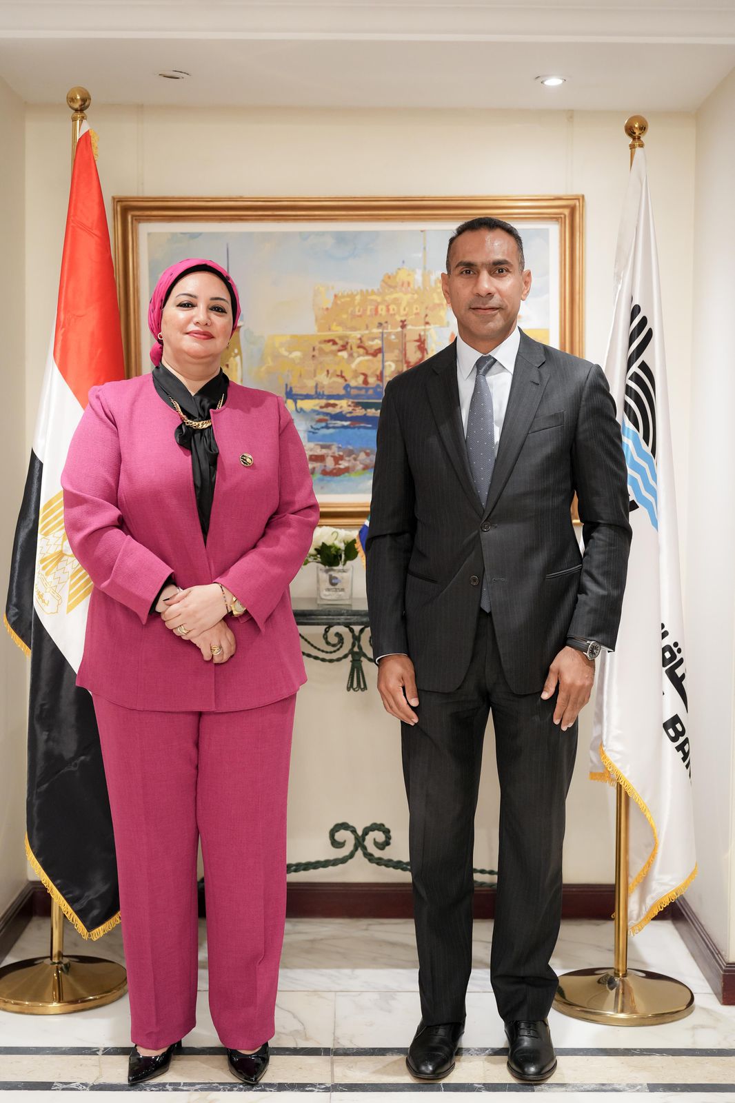 بنك قناة السويس يستقبل وفد اتحاد نقابات جنوب إفريقيا "ساسبو" لتعزيز التعاون المصرفي والنقابي المشترك