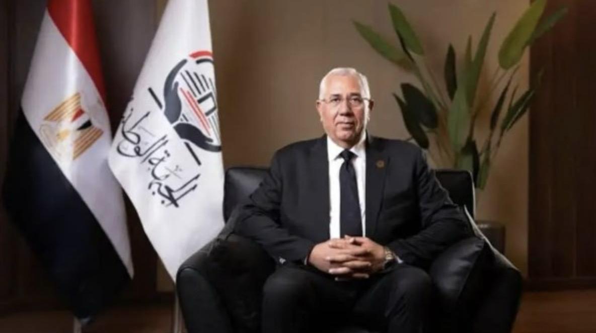 حزب الجبهة الوطنية يشعل السباق الانتخابي بـ8 مؤتمرات حاشدة قبل الصمت الانتخابي (صور)