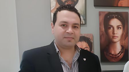 الكاتب الصحفي عماد ابو جبل، النافذة الإخبارية