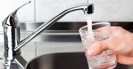 انقطاع المياه، النافذة الإخبارية